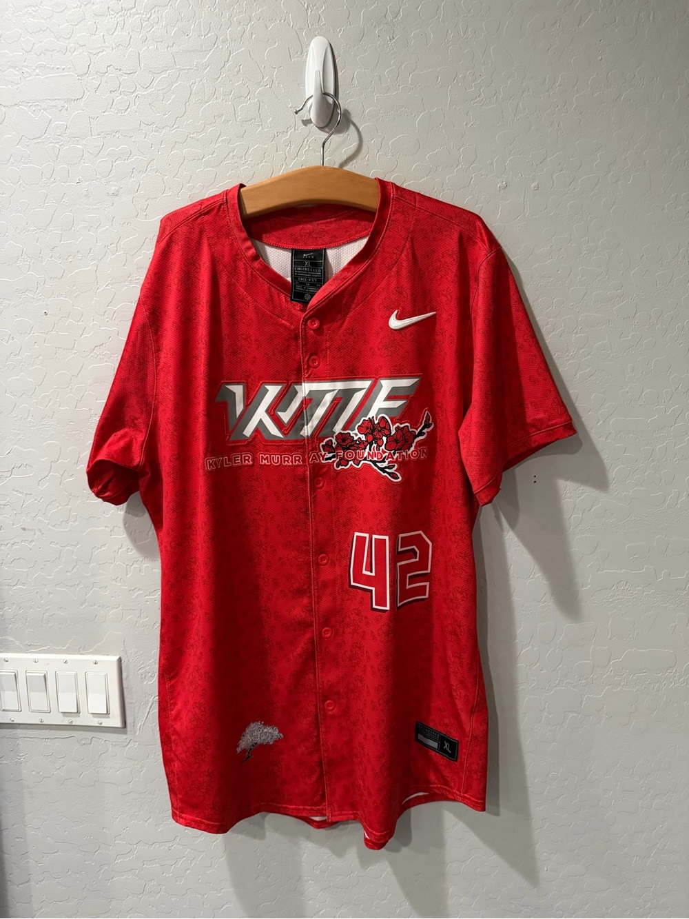 Kyler Murray Foundation Softball Charity “Cherry Blossom” Jersey XL